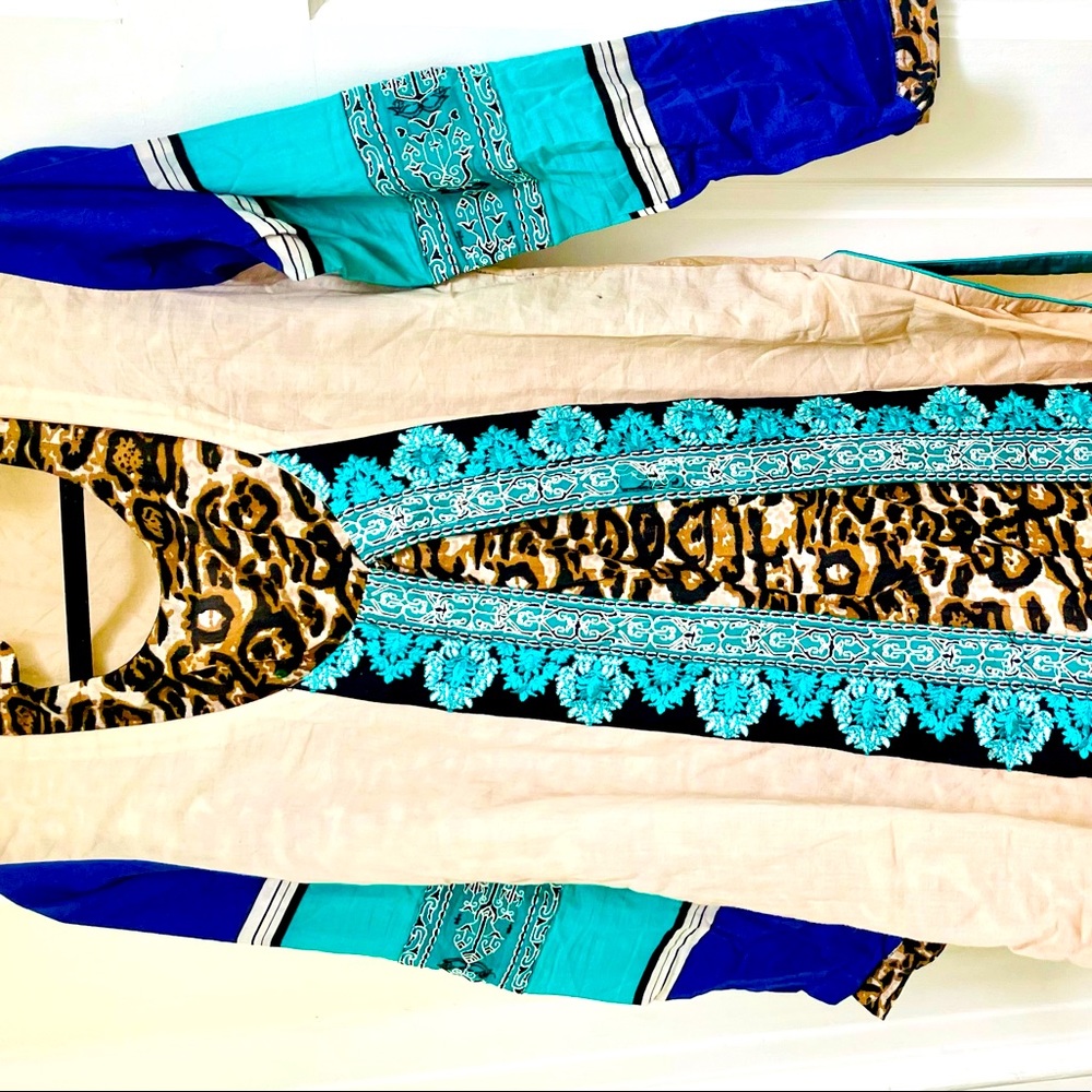 Stylish one piece Pakistani embroidered dress!